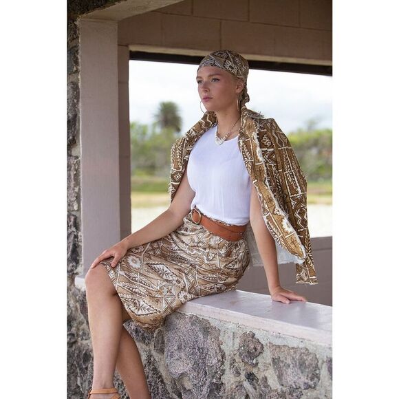 AnnacocoHawaii Tan Tapa Jacket Size L - Picture 1 of 11